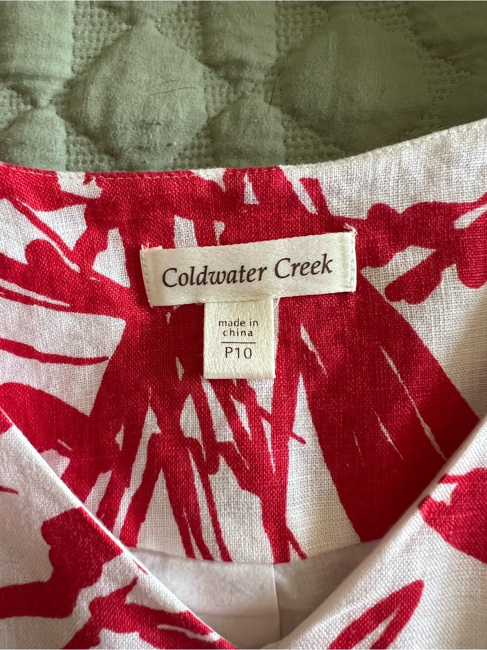 Coldwater Creek linen dress with Red Abstract Print. Midi hits below knees. 10P